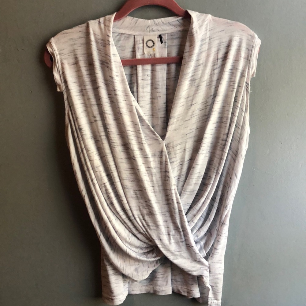 Anthropologie heather grey sleeveless shirt